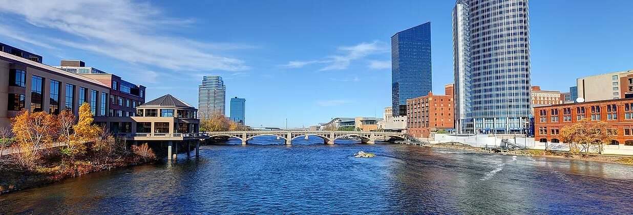 Grand rapids downtown daytime